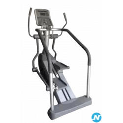 Vélo elliptique de marque Life Fitness gamme 93LI Summit Trainer