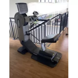 VELO A BRAS TECHNOGYM TOP EXCITE 700 LED GARANTIE 2 ANS