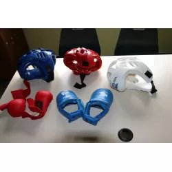 Lot de 7 casques de protections