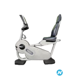 vélo semi allongé Technogym Excite 700