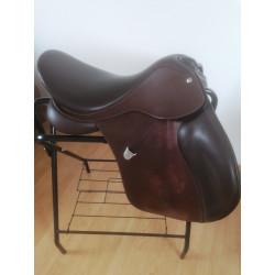 Selle mixte tendance dressage à vendre