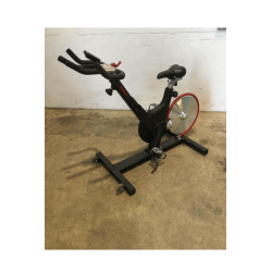 Lot de 5 vélos spinning Keiser M3i Bike - Rouge et noir