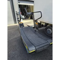 Tapis course incurvé skillmill Technogym
