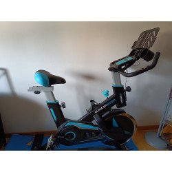 Vélo Spinning Sparraw Roue Inertie 22 kg