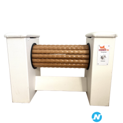 Appareil rouleaux en bois pour de massage électrique - 1