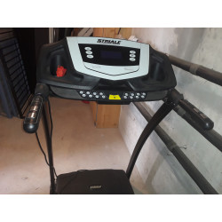 Tapis de course striale motorisé ST-715
