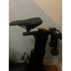 Vélo Technogym Bike Live avec écran tactile – Excellent état