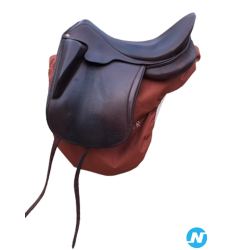 Selle de dressage Aulion 18 pouces