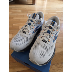 CHAUSSURE DE RUNNING BROOK ADRENALINE GTS 23 GTX (GORETEX)