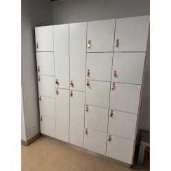 lot casiers vestiaires GEKIPS