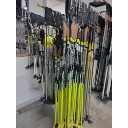 LOT SKIS RAQUETTES ET CHAUSSURES DE SKI
