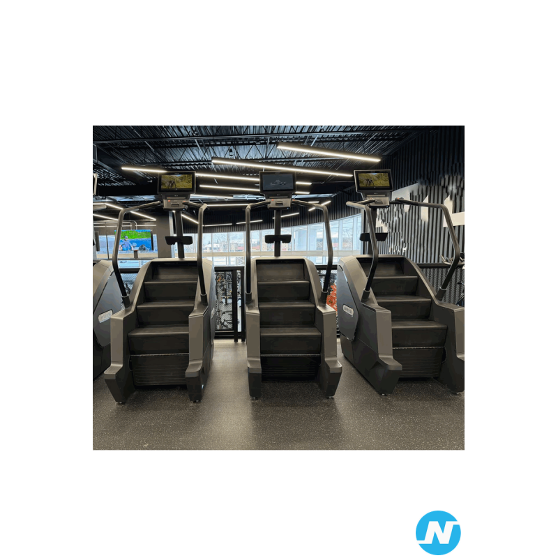 LOT 3 CLIMBER PRECOR PROFESSIONNEL