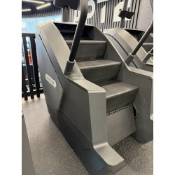LOT 3 CLIMBER PRECOR PROFESSIONNEL