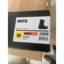 Snowboots Burton taille 43 - très peu servies