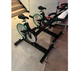 LOT 4 spinning KEISER M3I vert