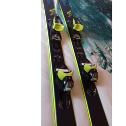 Skis neufs dynastar
