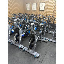 30 SPINNING STAGES SC3 AVEC CONSOLE SIC1