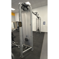 Lot complet de matériel fitness professionnel – Panatta / Life Fitness