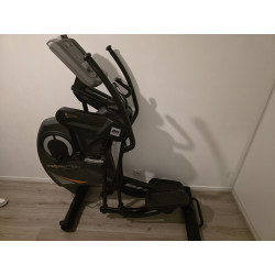 Vélo elliptique professionnel BH Fitness i.VS Motion (G885) - Très bon état
