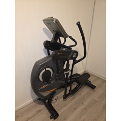 Vélo elliptique professionnel BH Fitness i.VS Motion (G885) - Très bon état