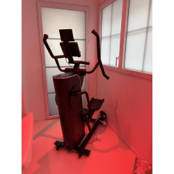 Vélo elliptique design, compact et robuste: Bowflex Max Trainer SEi