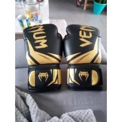 Gant de boxe venum