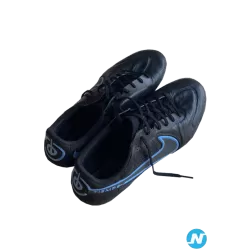 Crampons T44 Nike Tiempo Legend 9 Elite noir terrain sec
