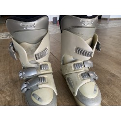 Chaussures de ski femme T38 Rossignol