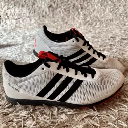 Pointes d'athlétisme Adidas DistanceStar