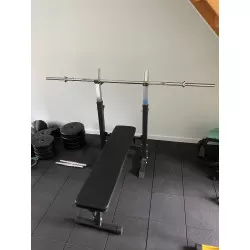 Banc de musculation pliable avec barre