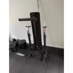 Banc de musculation pliable avec barre