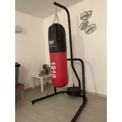 Sac de frappe Everlast 1910 rouge + Support autoportant Domyos noir