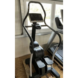 Stepper Technogym gamme Excite 500 LED d’occasion