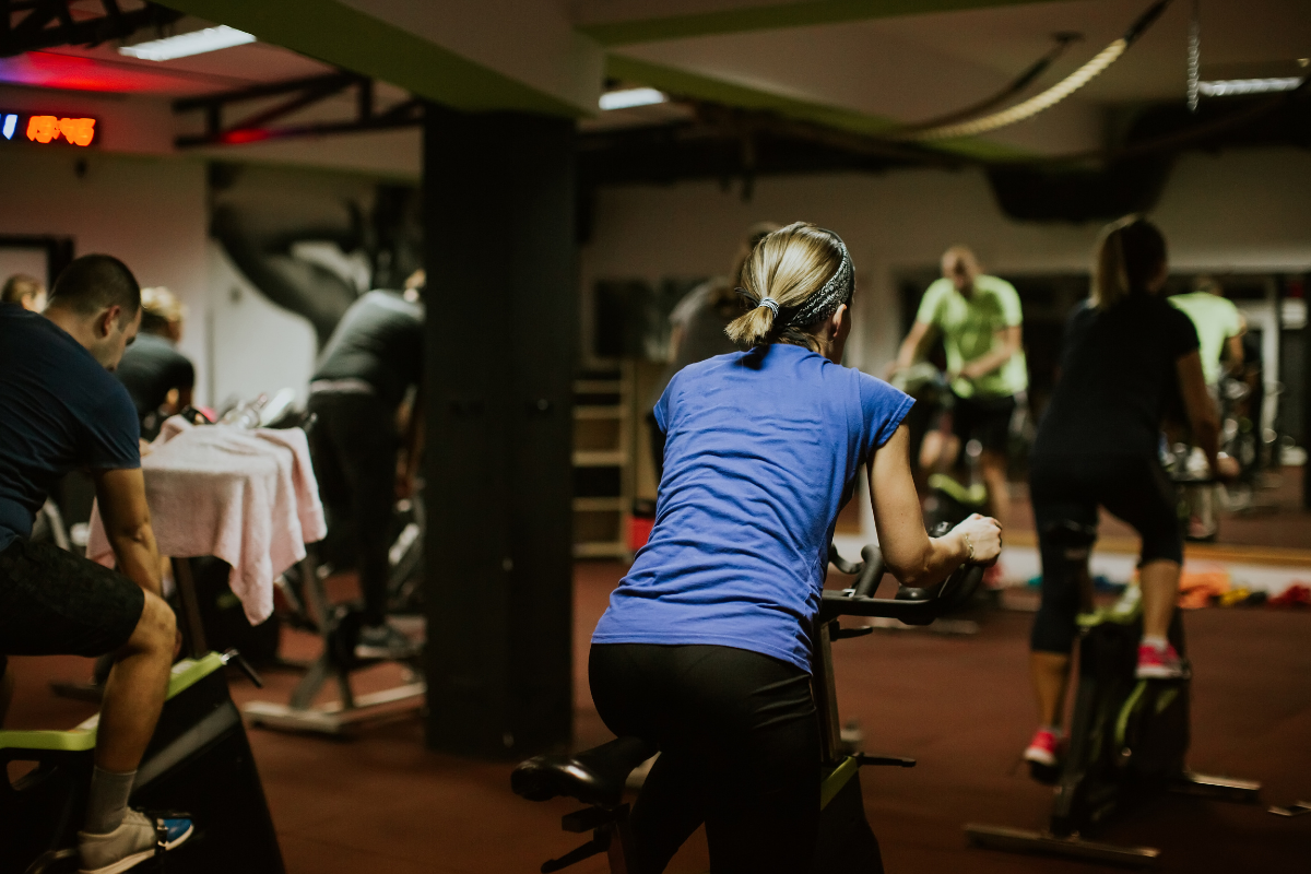 cours-fitness-spinning-canva