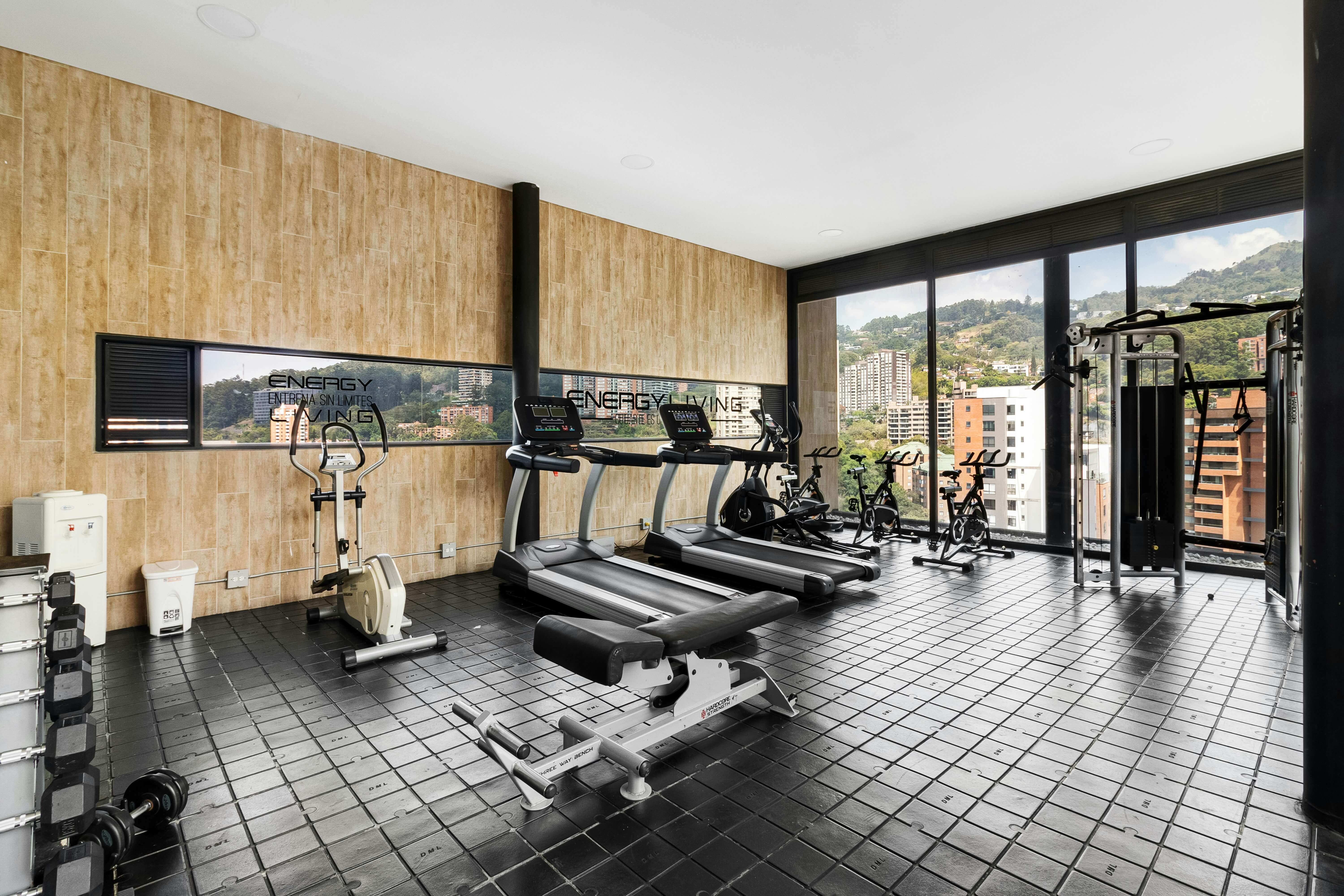 isa-anna-fitness-unsplash