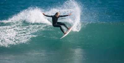Entretien avec Ainhoa Leiceaga, surfeuse engagée et athlète haut niveau