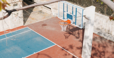 Comment aménager un terrain de basketball ?
