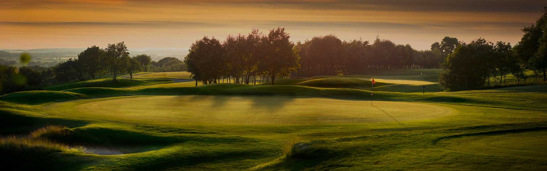 Swing sur le golf chez linkNsport Consultez tous nos articles.... linkNsport